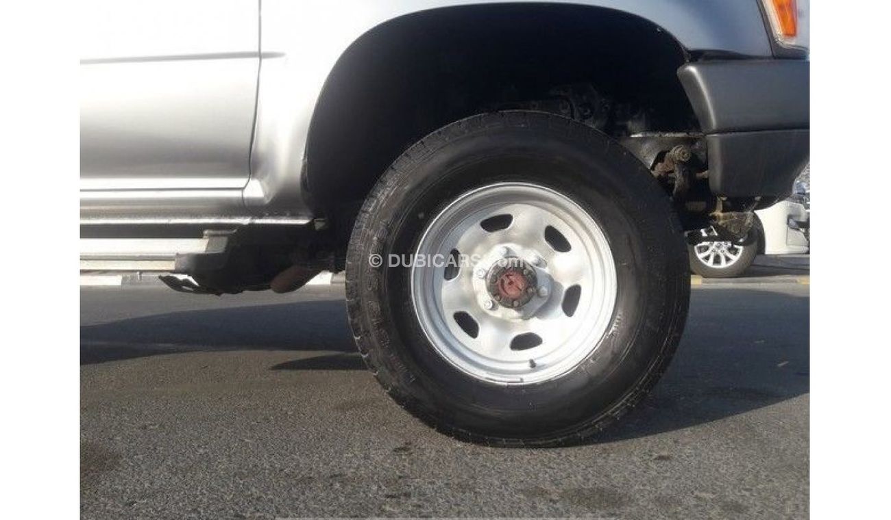 Toyota Hilux TOYOTA HILUX RIGHT HAND DRIVE (PM914)