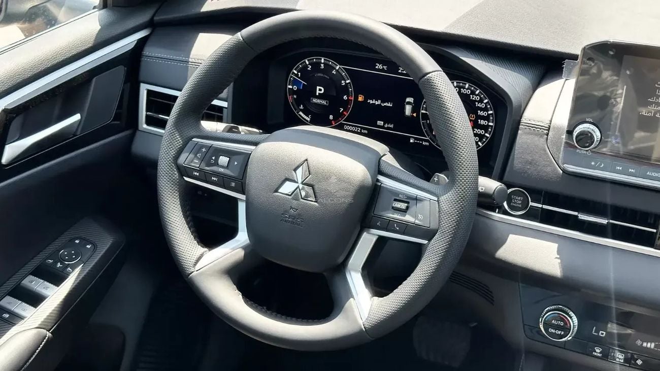 Mitsubishi Outlander Mitsubishi Outlander 2.5L 4WD MID OPTION 7-SEATER AT 2025 • Petrol • Automatic