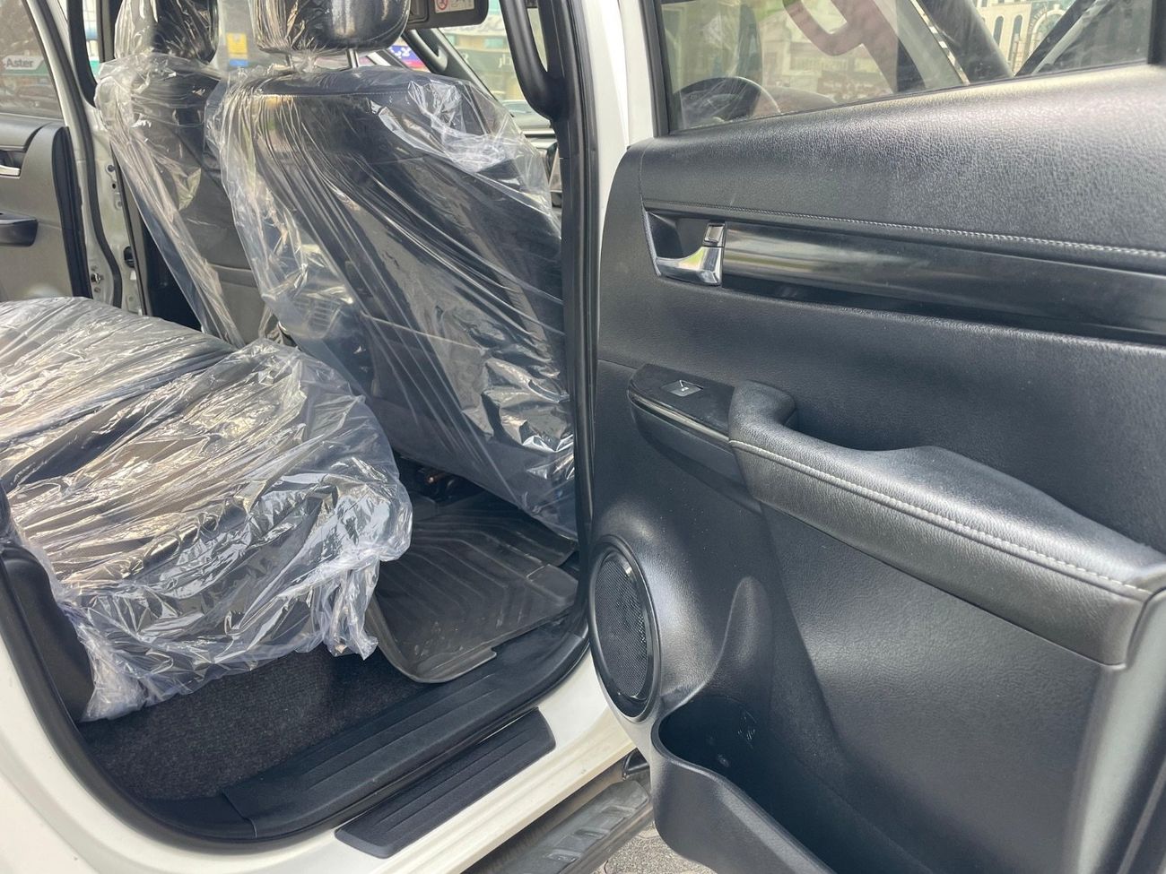 Toyota Hilux Rugged X Auto 4x4 export from Australia