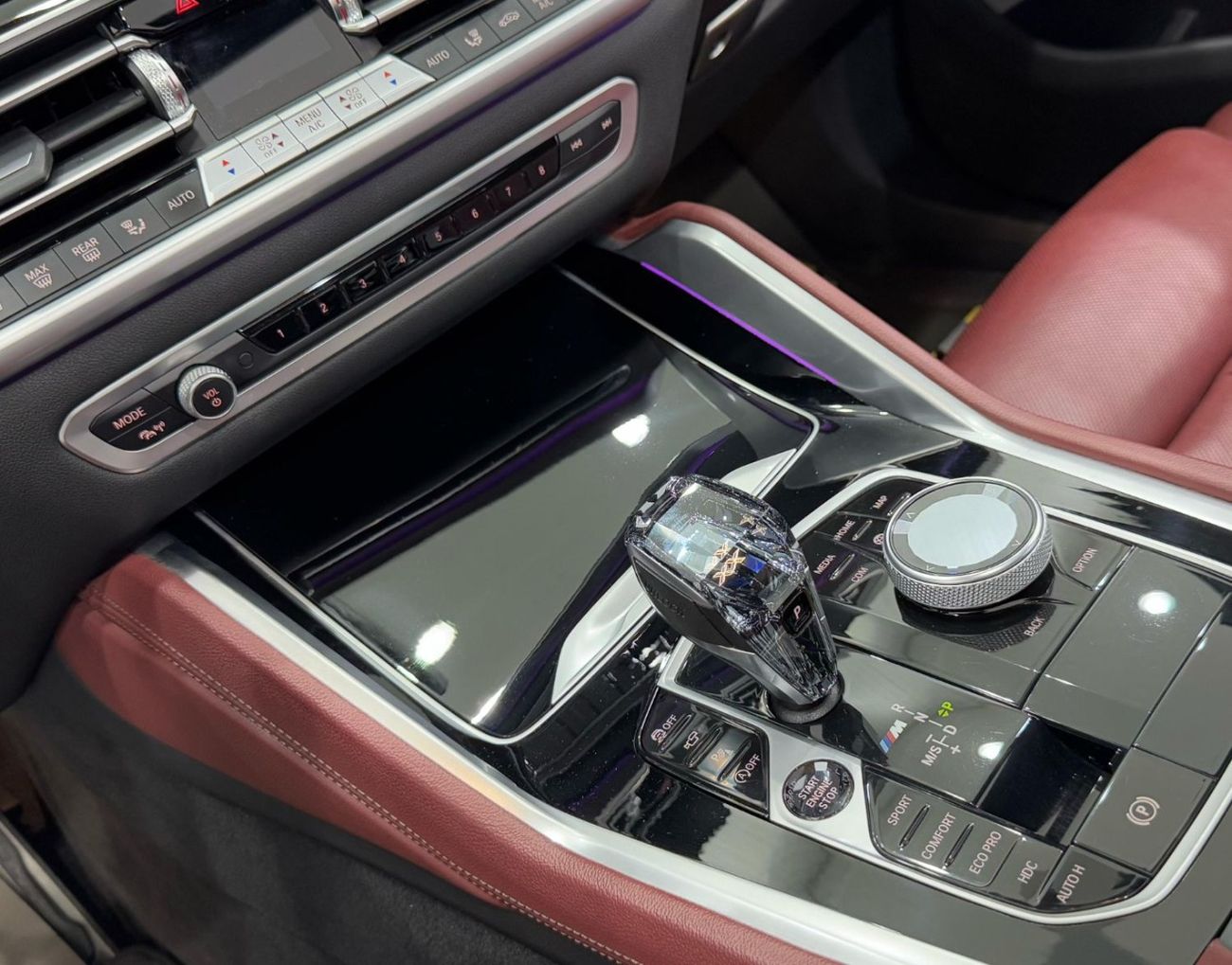 BMW X6 M50i 4.4L 2022 BMW X6 M50i, Oct 2026 AGMC Warranty + Service Package, Full Service History, GCC