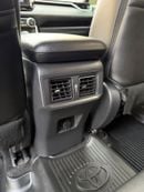 تويوتا راف ٤ 2.5L (4WD) LE 2023 2.5L (4WD) XLE KEYLESS AWD  CANADA SPEC