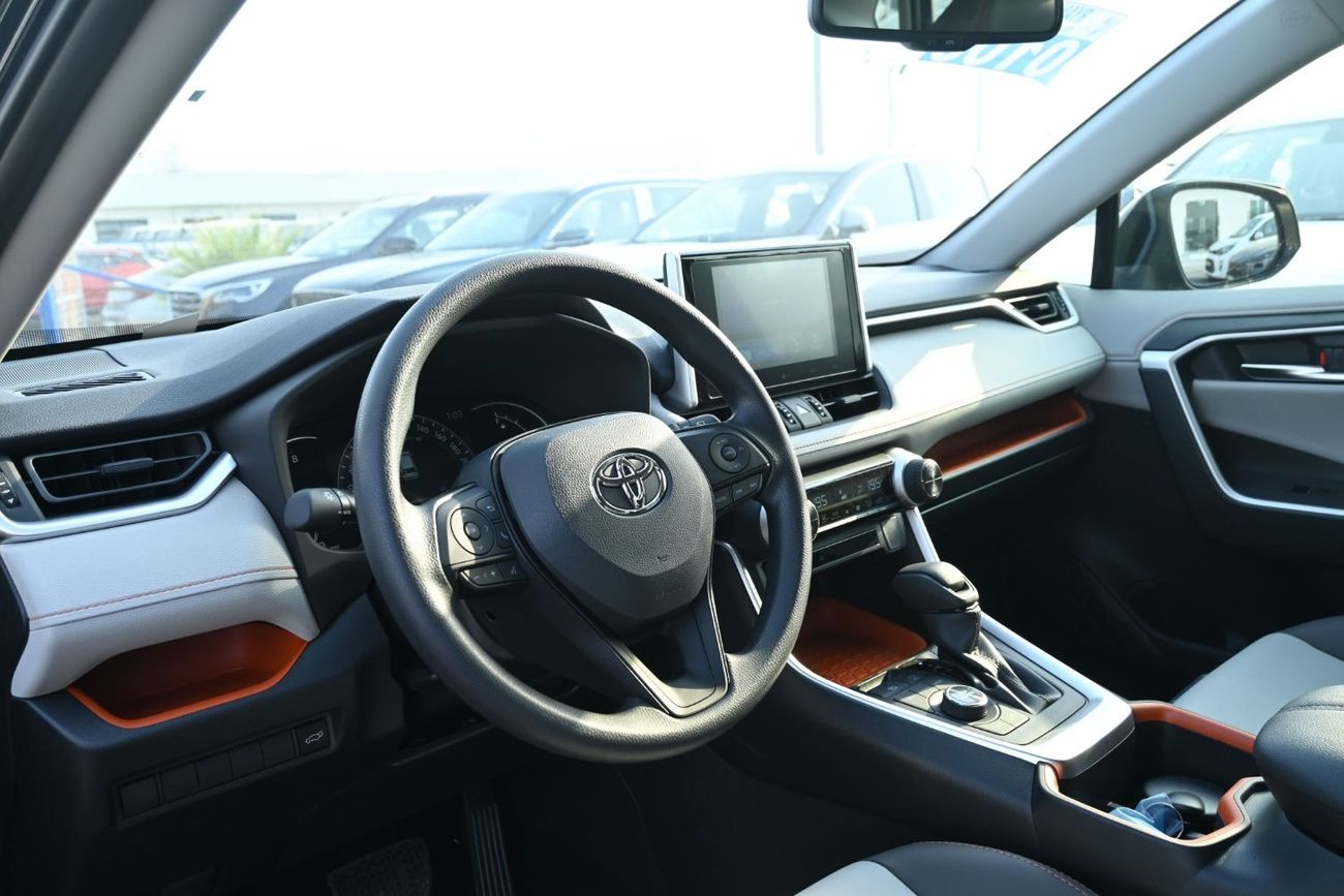 Toyota RAV4 Toyota RAV4 Adventure 2.5L Petrol, CUV 4WD 5Doors