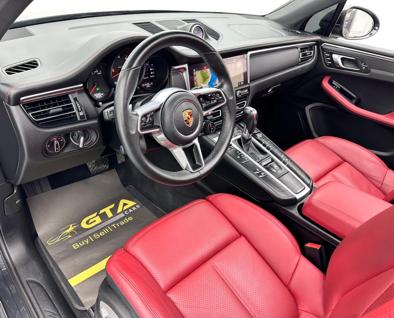 Porsche Macan 2020 Porsche Macan, 1 Year Unlimited Km Warranty, Porsche Full Service History, GCC