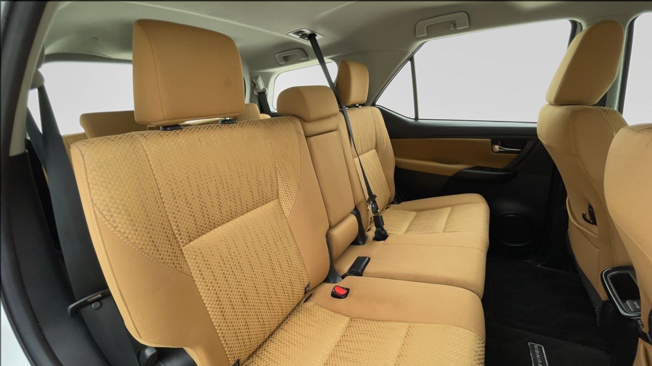 تويوتا فورتونر EXR 2.7 | بدون دفعة مقدمة | اختبار القيادة في المنزل