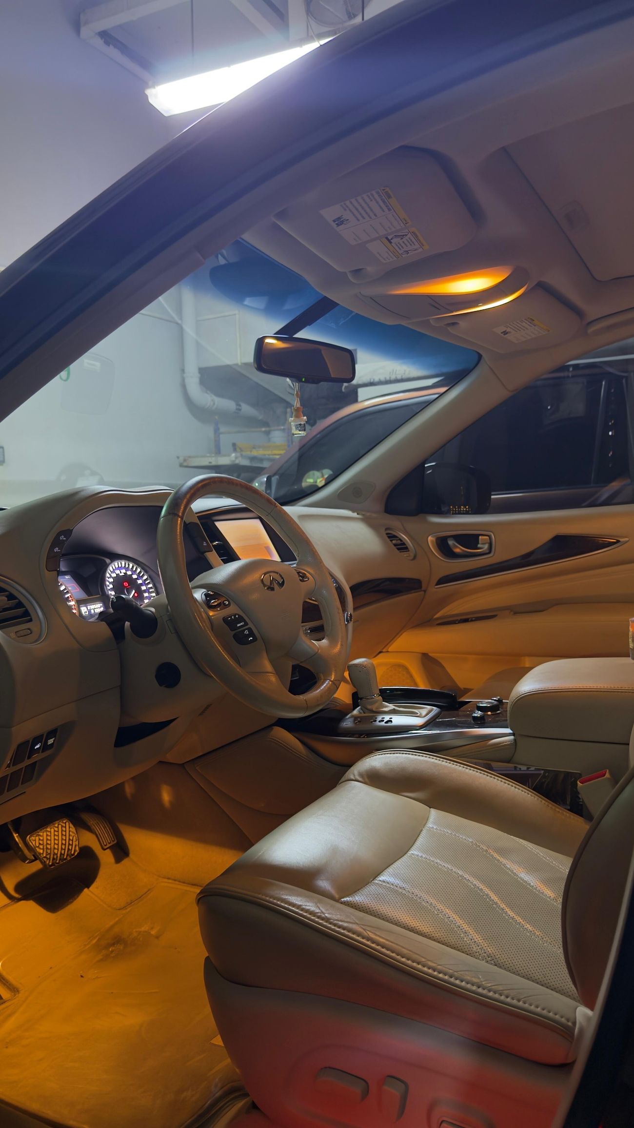 إنفينيتي JX35 Luxury 3.5L