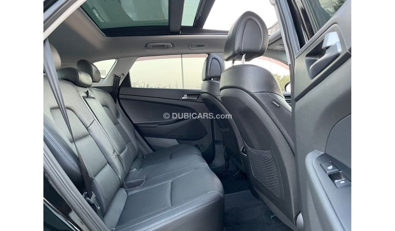 Hyundai Tucson 2016 HYUNDAI TUCSON LIMITED 1.6T / AWD / PANORAMIC / FULL OPTION