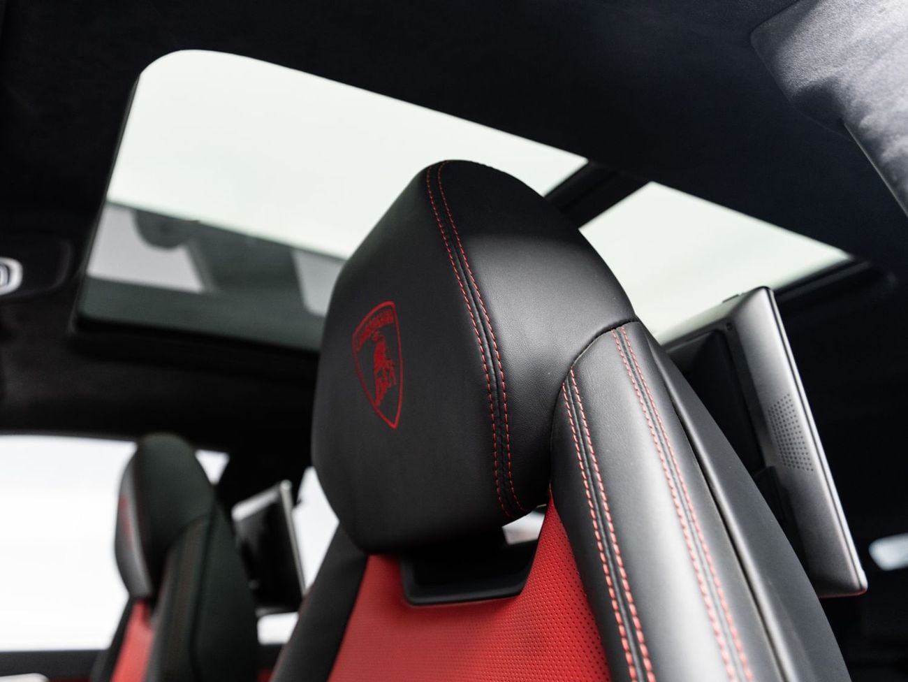 لامبورغيني اوروس STD, 2021 Lamborghini Urus, 4.0L TC V8, AWD, 650bhp, 8 Speed Automatic