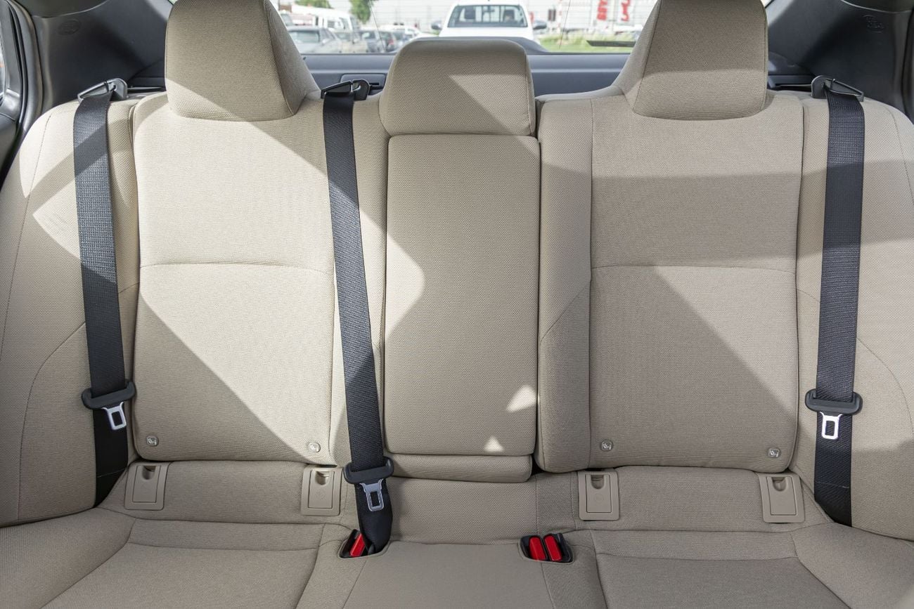 Toyota Camry Toyota Camry LE 2.5 L | Hybrid | White | Panoramic Sunroof | Electric Chair | 2026 GCC Specs