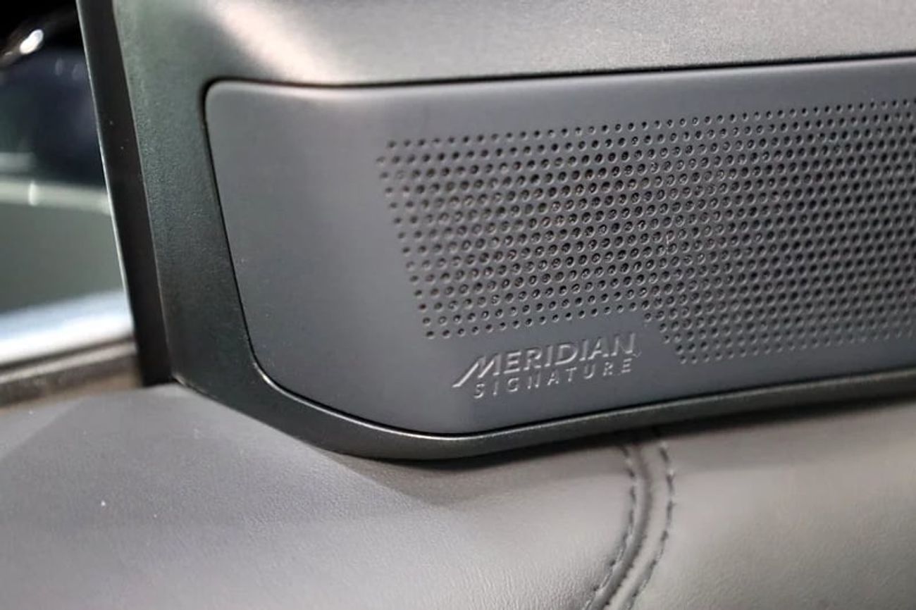 لاند روفر رينج روفر Vogue SV, Rear Entertainment, Dealer Warranty Till 29/10/2028