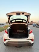 Toyota CHR TOYOTA C-HR XLE