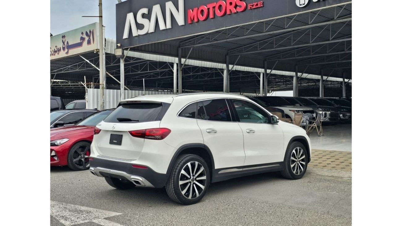 Mercedes-Benz GLA 250