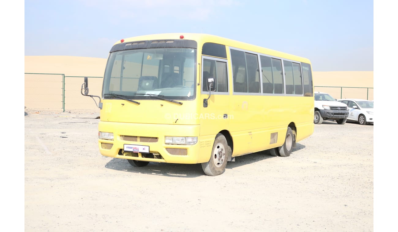 نيسان سيفيليان DIESEL 26 SEATER BUS