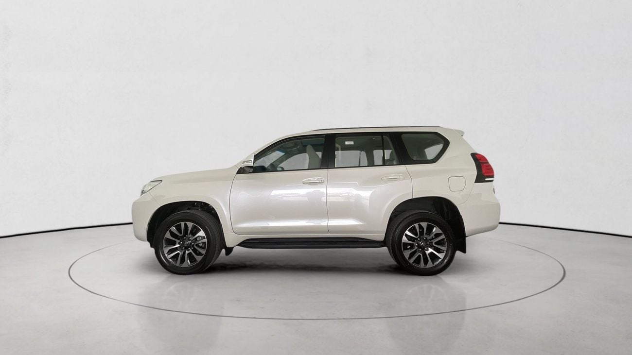 تويوتا برادو GXR | شامل الضمان | 0 ﺪﻔﻋﺓ ﺃﻮﻟﻯ