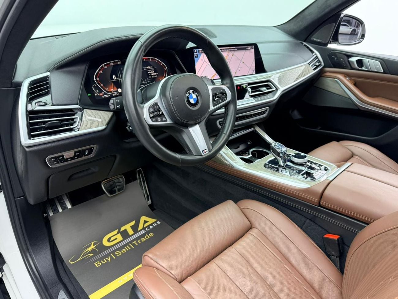 بي أم دبليو X7 2020 BMW X7 xDrive40i M-Sport, Warranty, Full BMW Service History, 7 Seater, Fully Loaded, GCC