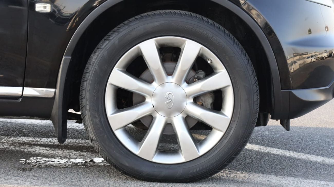 إنفينيتي FX35 2007 INFINITI FX35