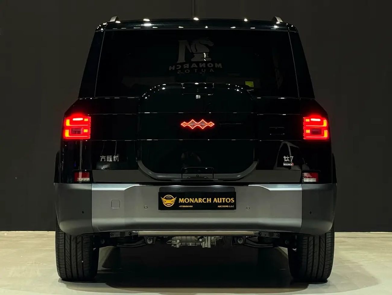 BYD Leopard 8 100k km service contract and 5 years warranty