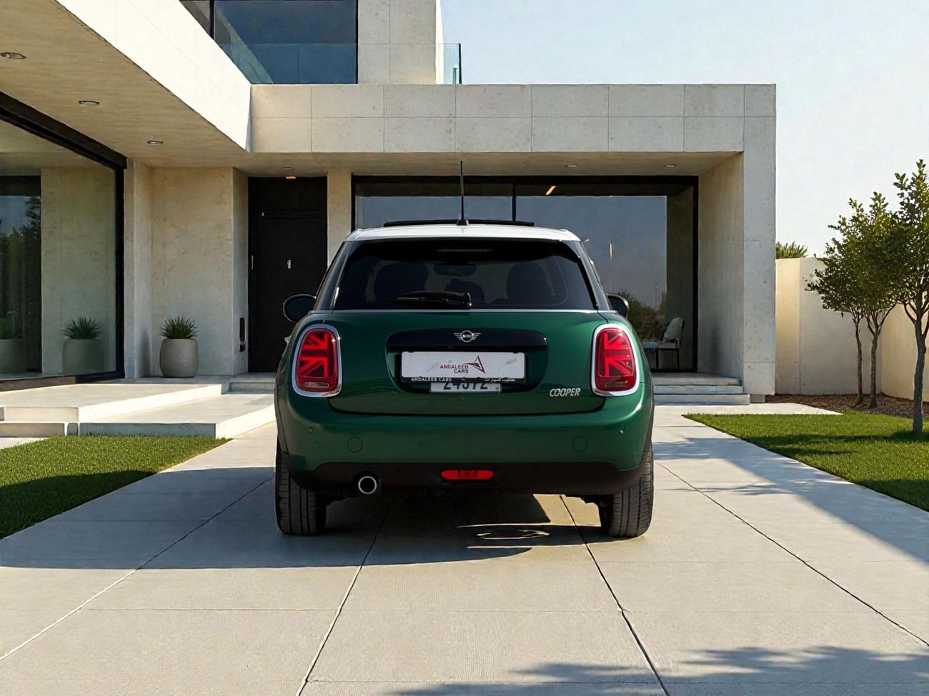 ميني كوبر Std 1.5L I3 A/T | 2020 | GCC SPECS | AED 960 per month