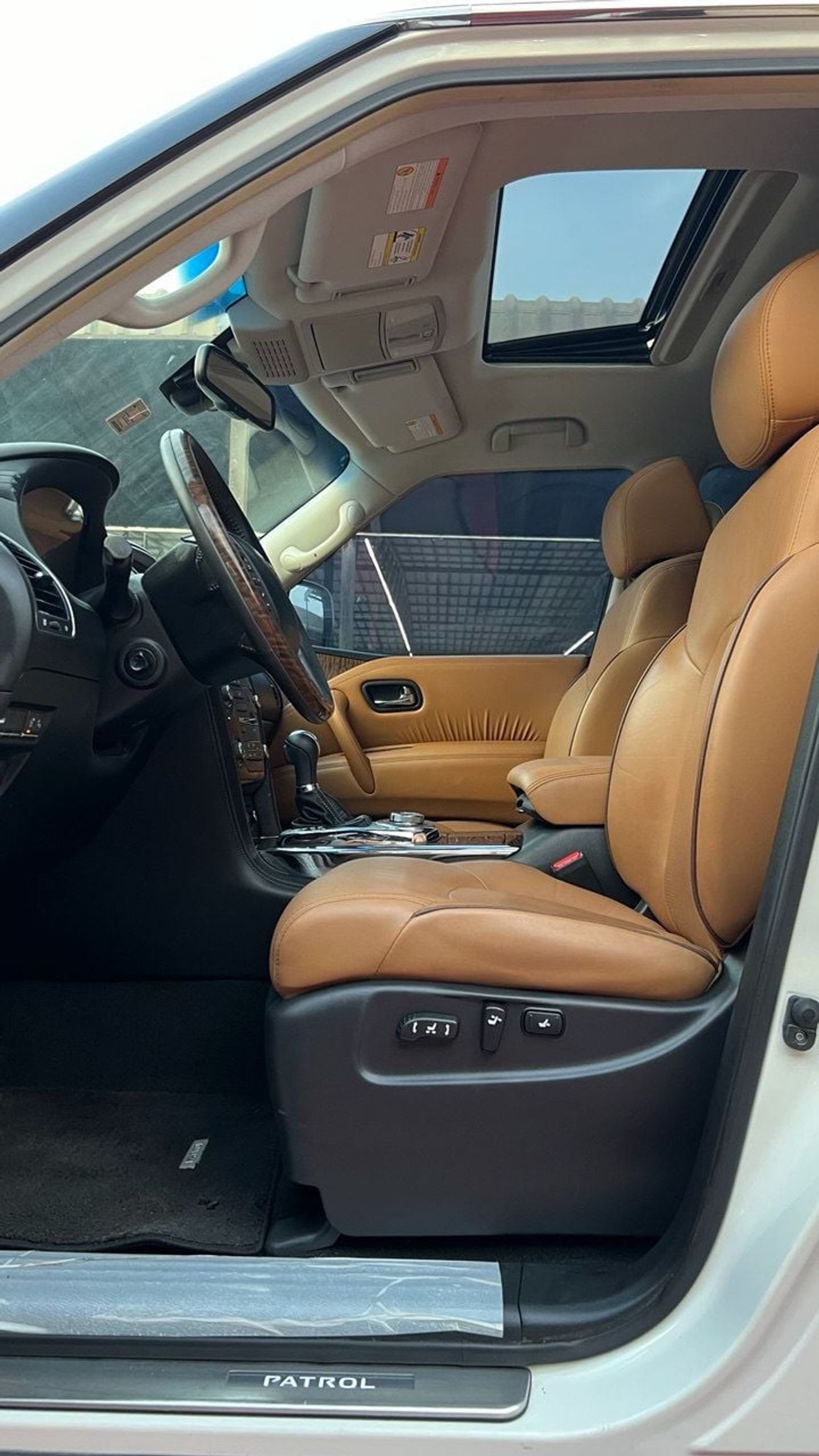 نيسان باترول LE Platinum 5.6L