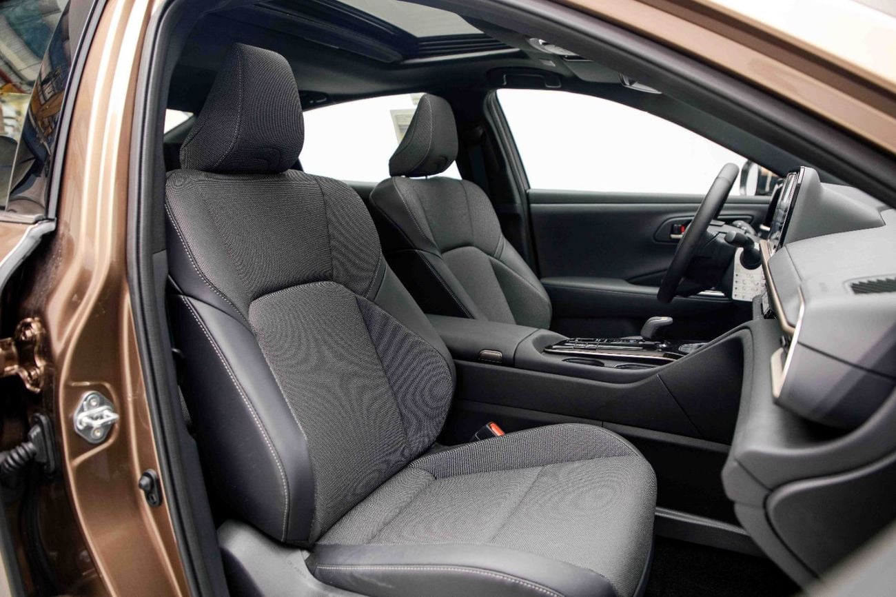 Toyota Crown HEV 2.5L - Precious Bronze Inside Black | Export Only