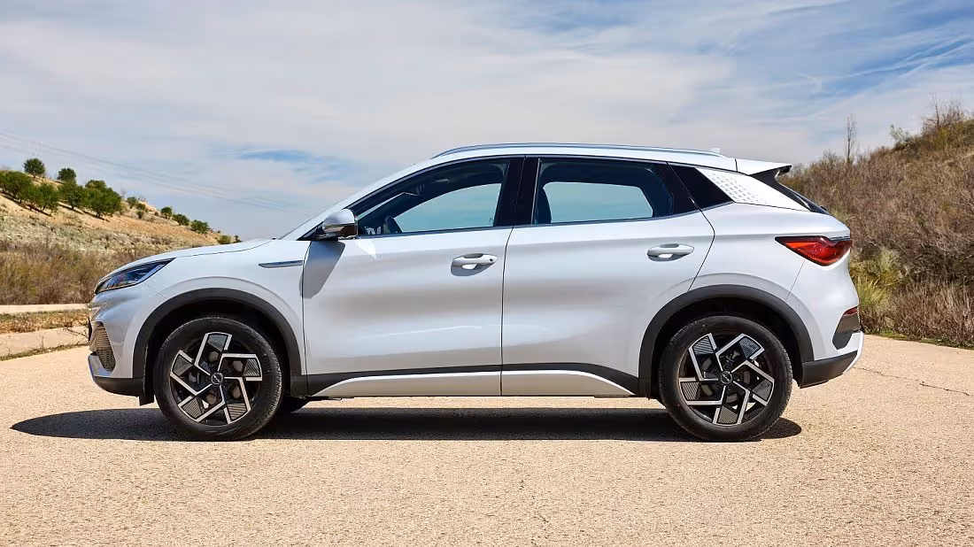 BYD Atto 3 exterior - Side Profile