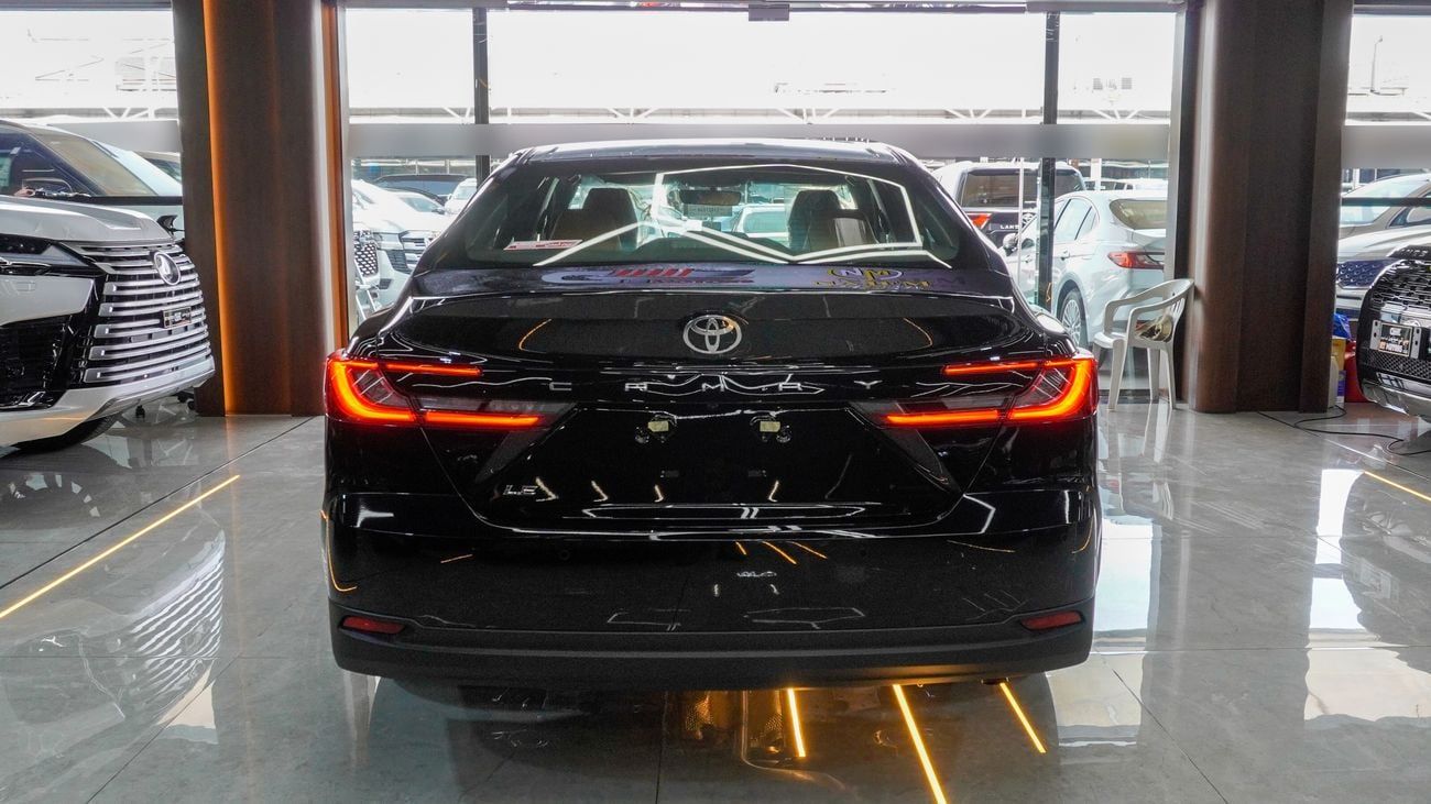 تويوتا كامري LE 2.5 L