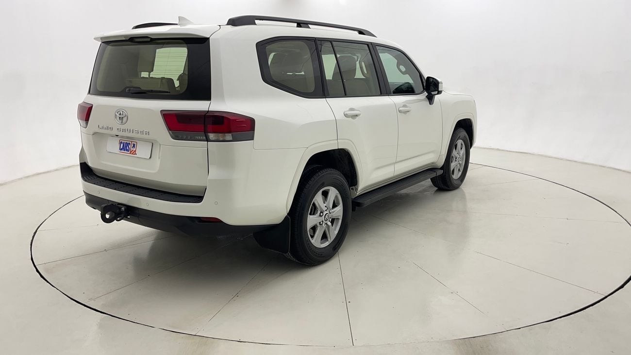 تويوتا لاند كروزر EXR 4 | بدون دفعة مقدمة | اختبار القيادة في المنزل