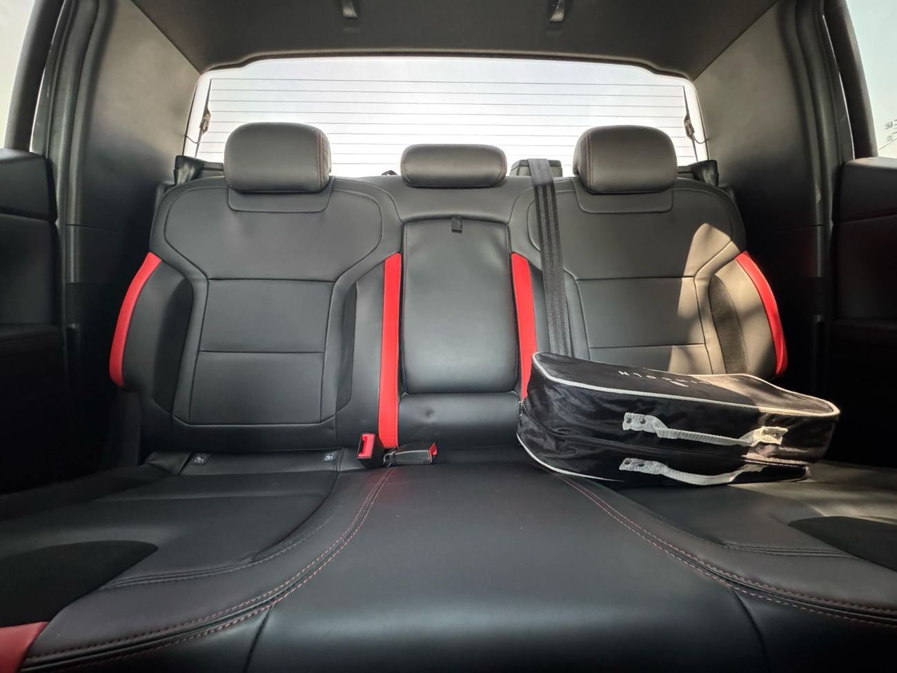 Ford Ranger Raptor GCC SPEC UNDER WARRANTY AND SERVICE CONTRACT