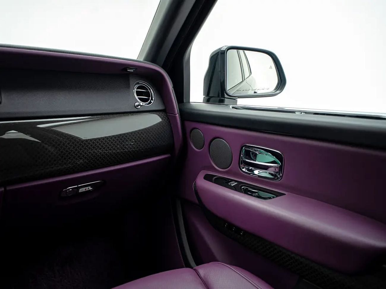 أودي RS2 Black Badge | GCC Spec | Bespoke Interior
