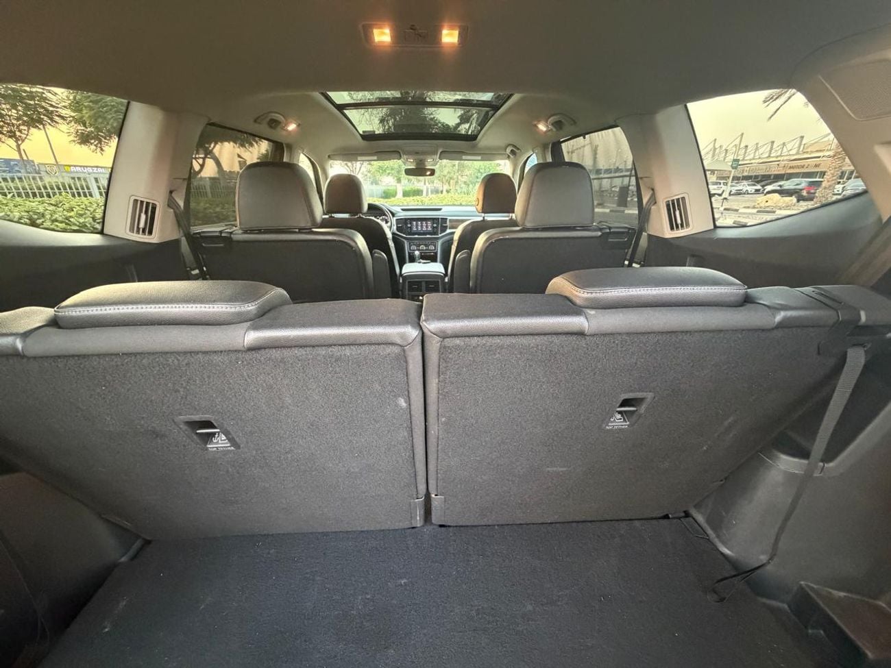 Volkswagen Teramont SEL VOLKS WAGEN TERAMONT SEL 2018 FULL OPTIONS PANORAMIC ROOF ORIGINAL PAINT 2 KEYS LIKE NEW