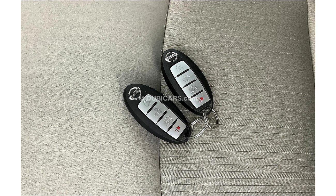 Nissan Altima S W/ Alloy Wheels