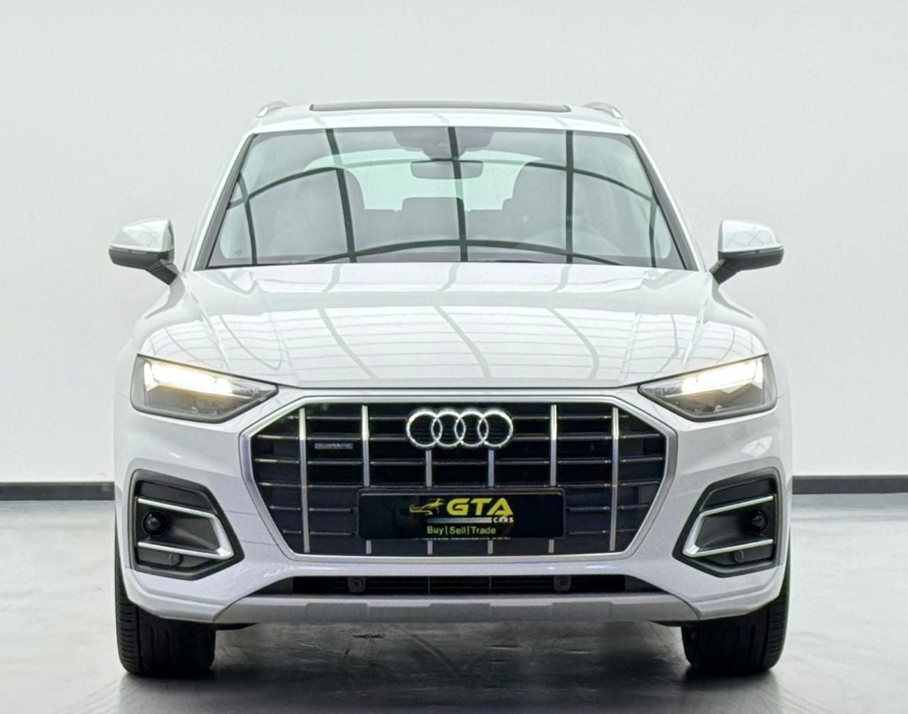 Audi Q5 2023 Audi Q5 Advanced 2.0 TFSI Quattro S tronic, 2028 Audi Warranty + Service Pack, Low Km, GCC
