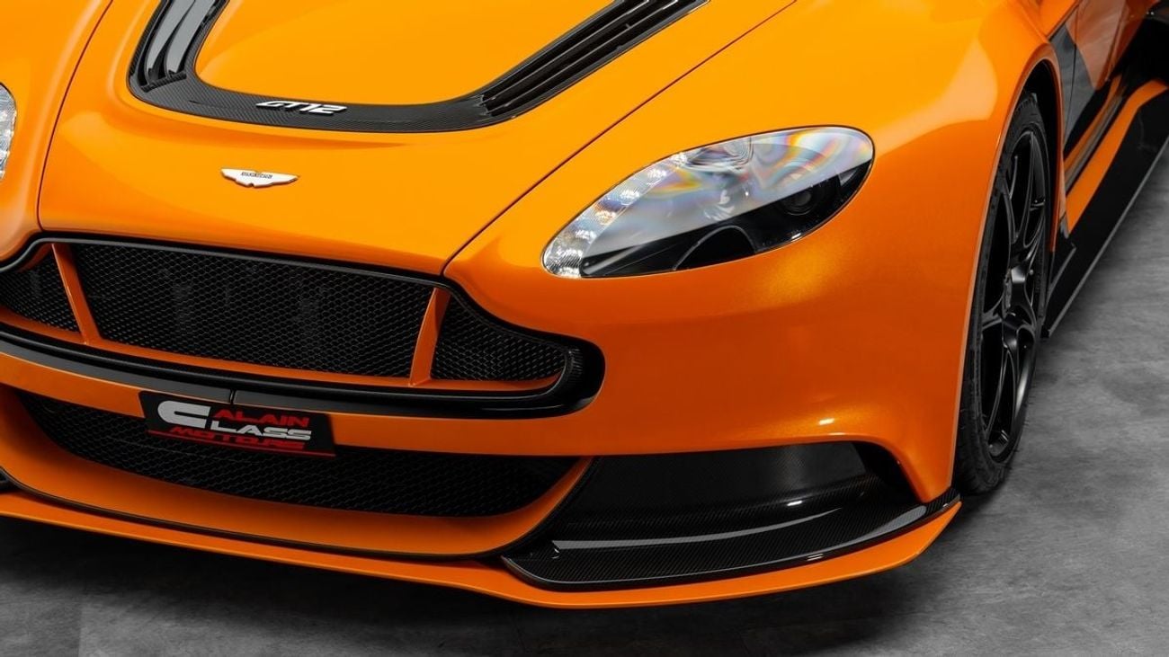 أستون مارتن فانتيج GT12