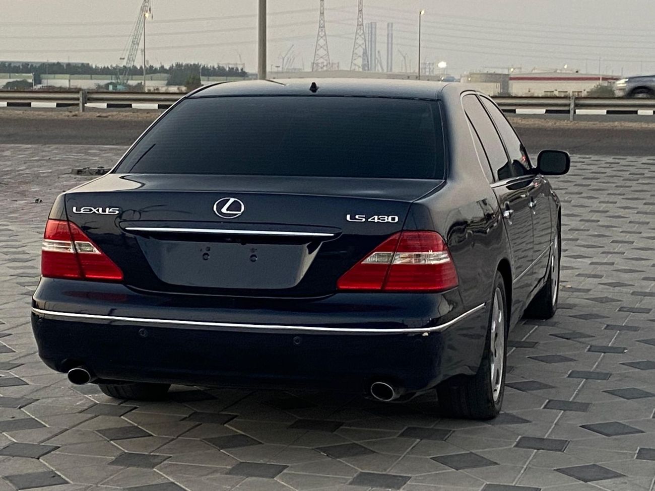 Lexus LS 430
