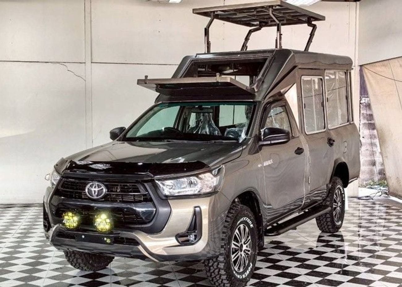 Toyota Hilux Toyota Hilux 2019 RHD diesel 2.4L modified