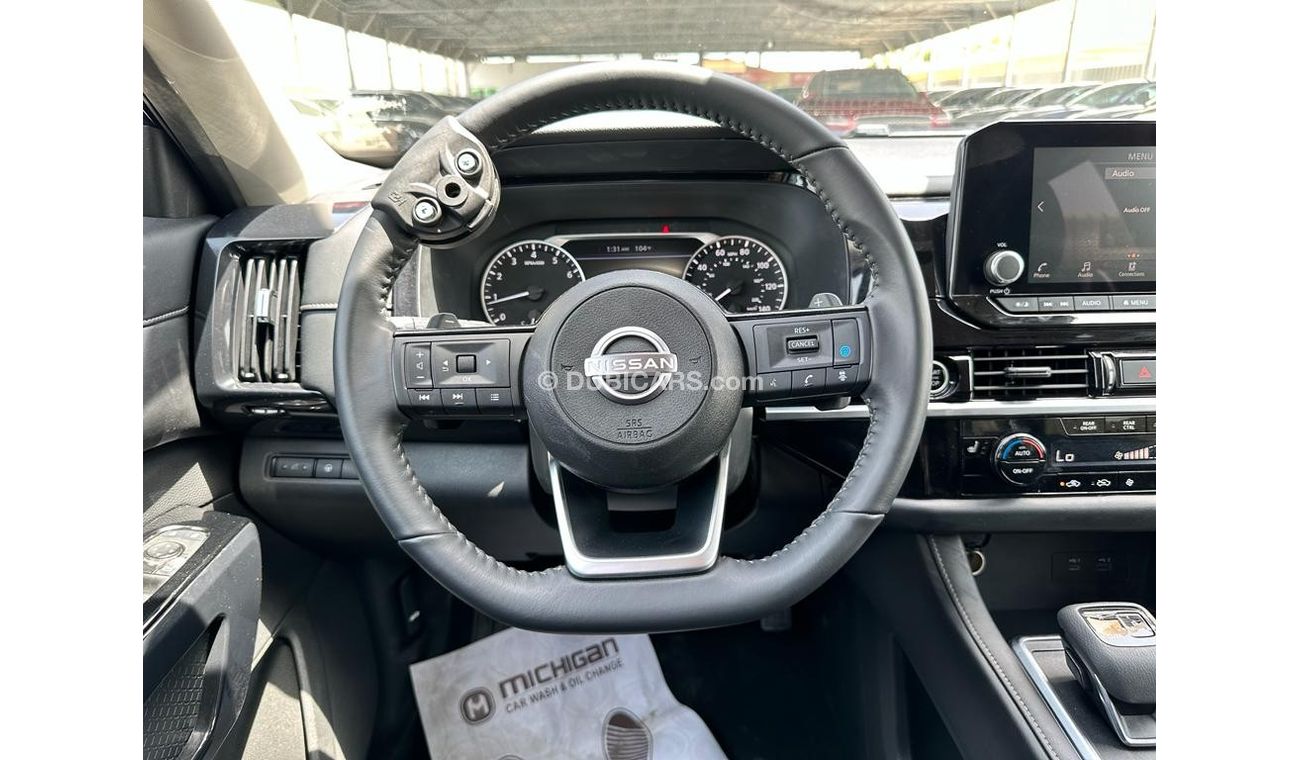 Nissan Pathfinder SV