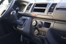 Toyota Hiace DLS - STANDARD ROOF
