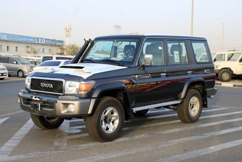 Toyota Land Cruiser 70 Wagon 4.5L V8 Diesel Full Option 2022 ( CODE # 5980 )