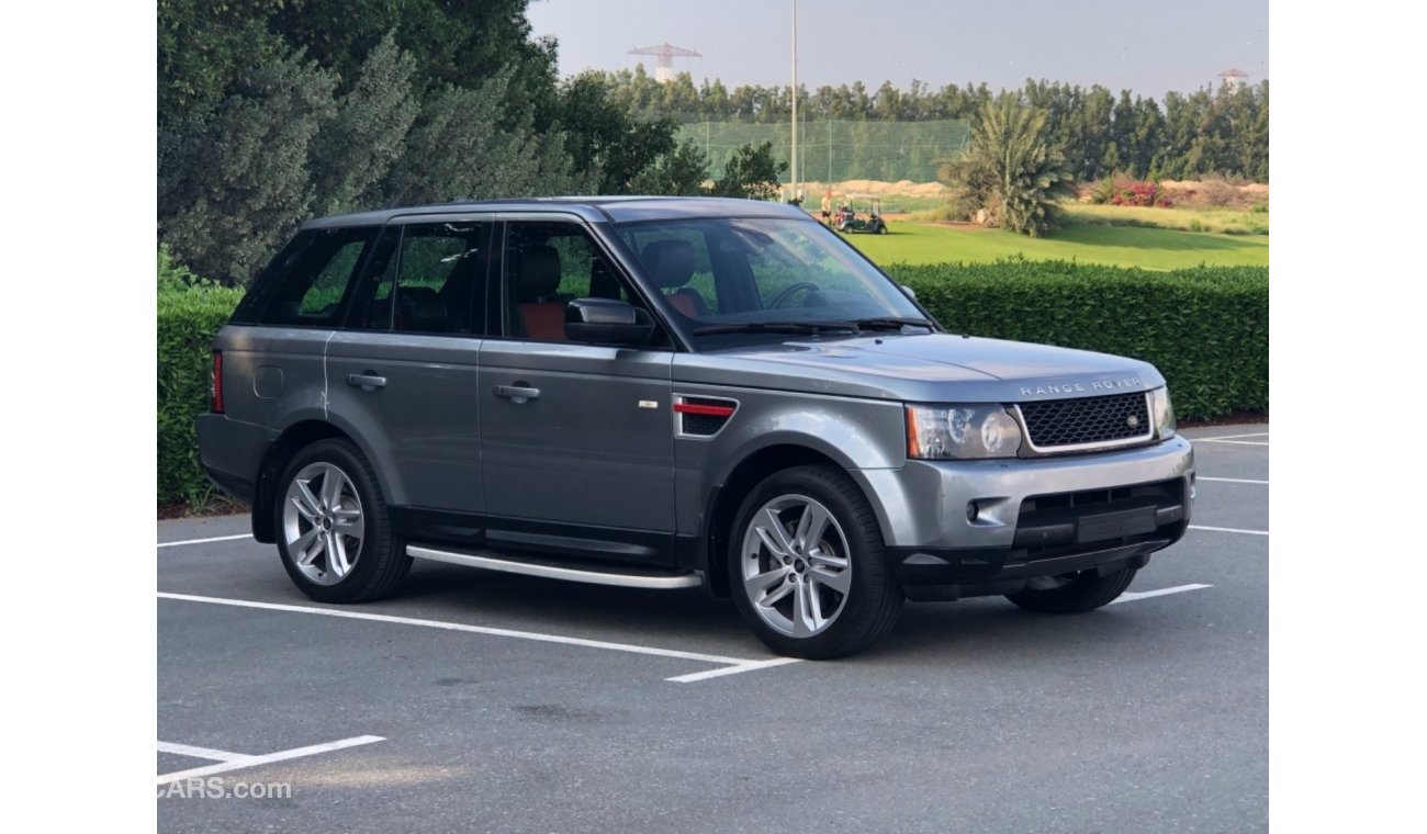 Land Rover Range Rover Sport HSE Model 2013 GCC CAR PREFECT CONDITION INSIDE AND OUTSIDE FULL OPTION SUN ROOF LEATHER SEATS NAVIGATIO