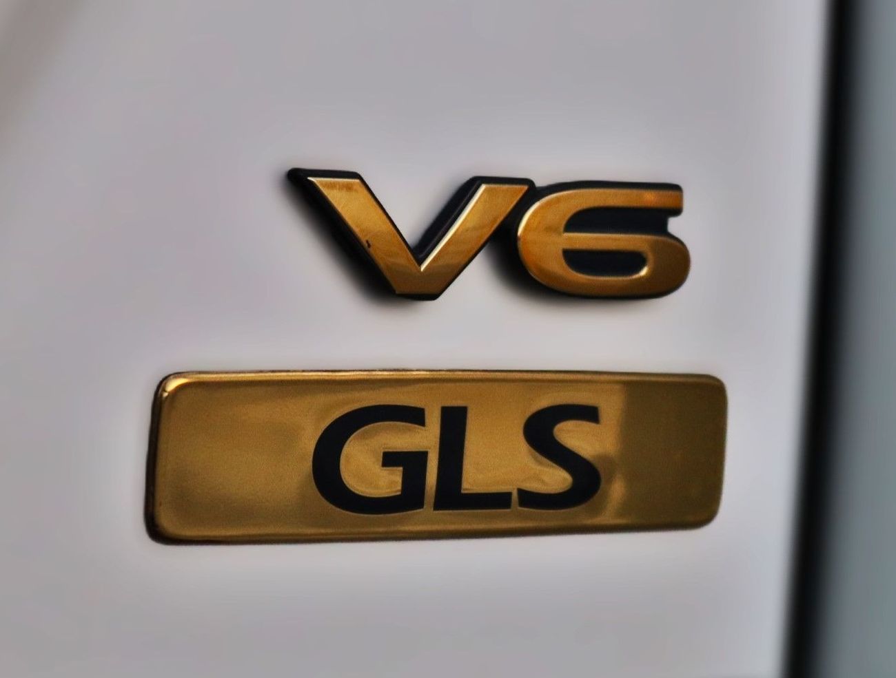 ميتسوبيشي باجيرو 2020 ميتسوبيشي باجيرو جي ال اس (V80)، 5 د إس يو في، 3.5 لتر 6 سلندر بنزين، أوتوماتيك، دفع رباعي