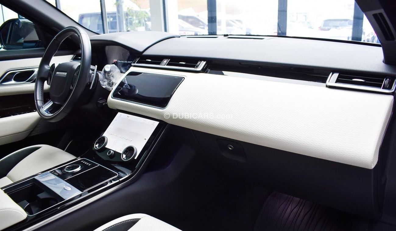 Used Land Rover Range Rover Velar R dynamic 2019 for sale in Dubai - 553208