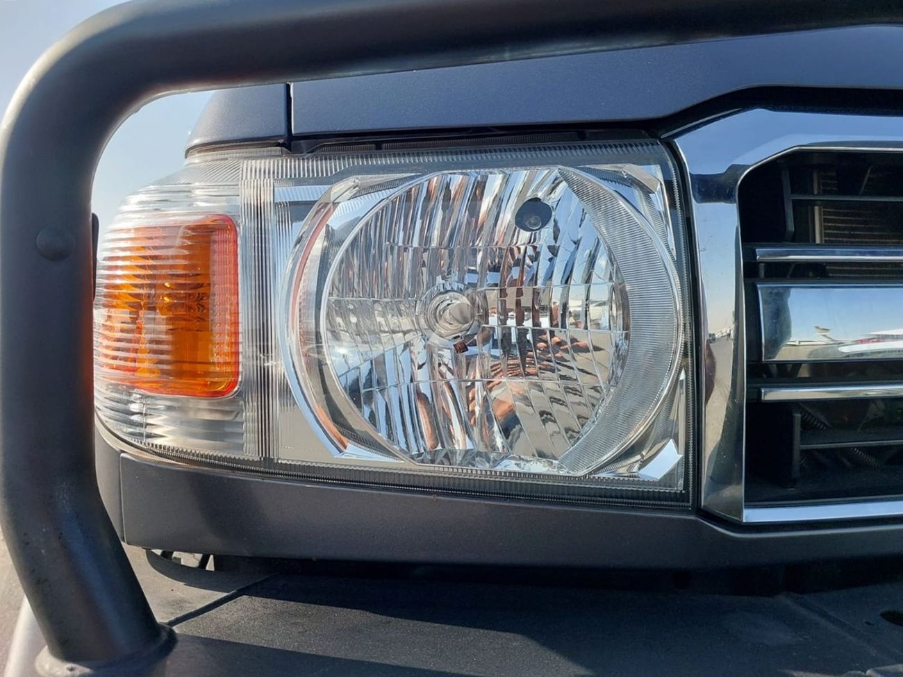 Toyota Land Cruiser TOYOTA LAND CRUISER PICKUP RHD 2023 MODEL 4.5 L DIESEL MANUAL(PM07654)