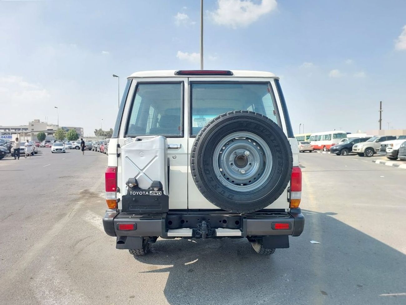 Toyota Land Cruiser Pick Up TOYOTA LAND CRUISER PICKUP LHD 2018 MODEL 4.2 L DIESEL MANUAL(PM42763)