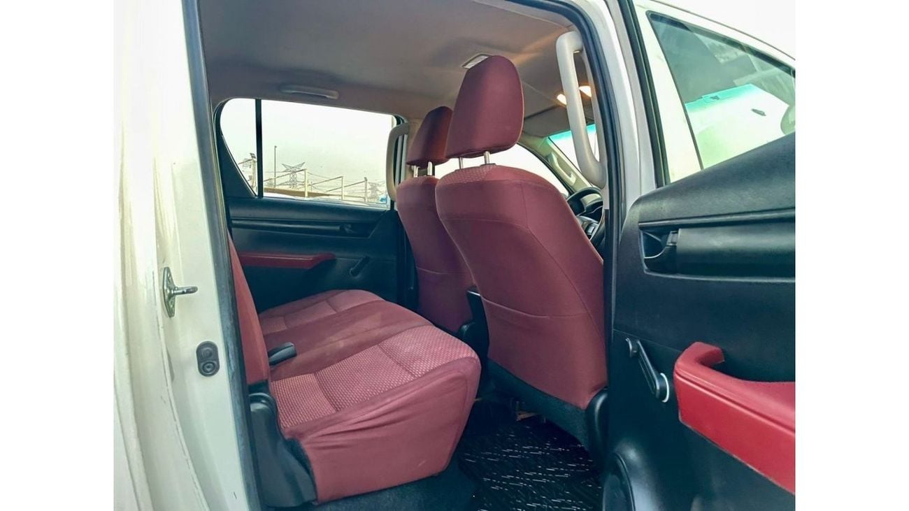 Toyota Hilux 2021 Toyota Hilux 2.7L VVT-i AWD 4x4 - Automatic - Patrol With Apple Android Play - 118,000 Km