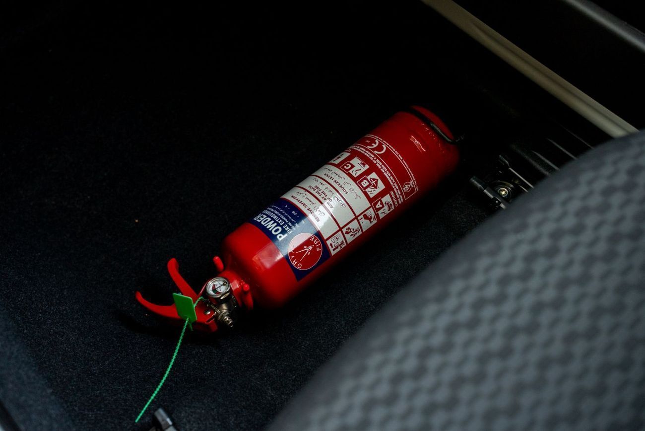 سوزوكي جيمني 1.5L GL (M/T)