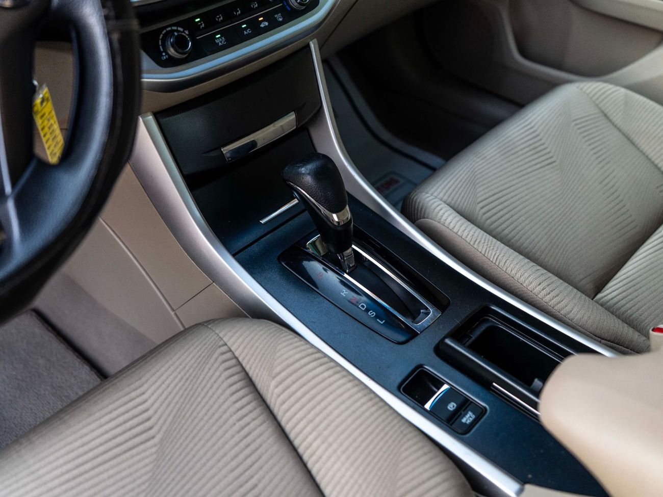 هوندا أكورد LX 2.4L