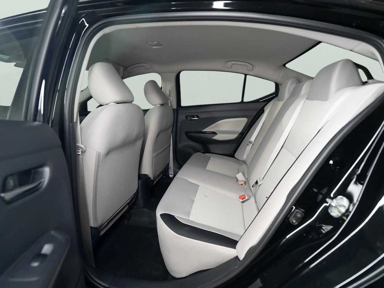 نيسان صني SV 1.6