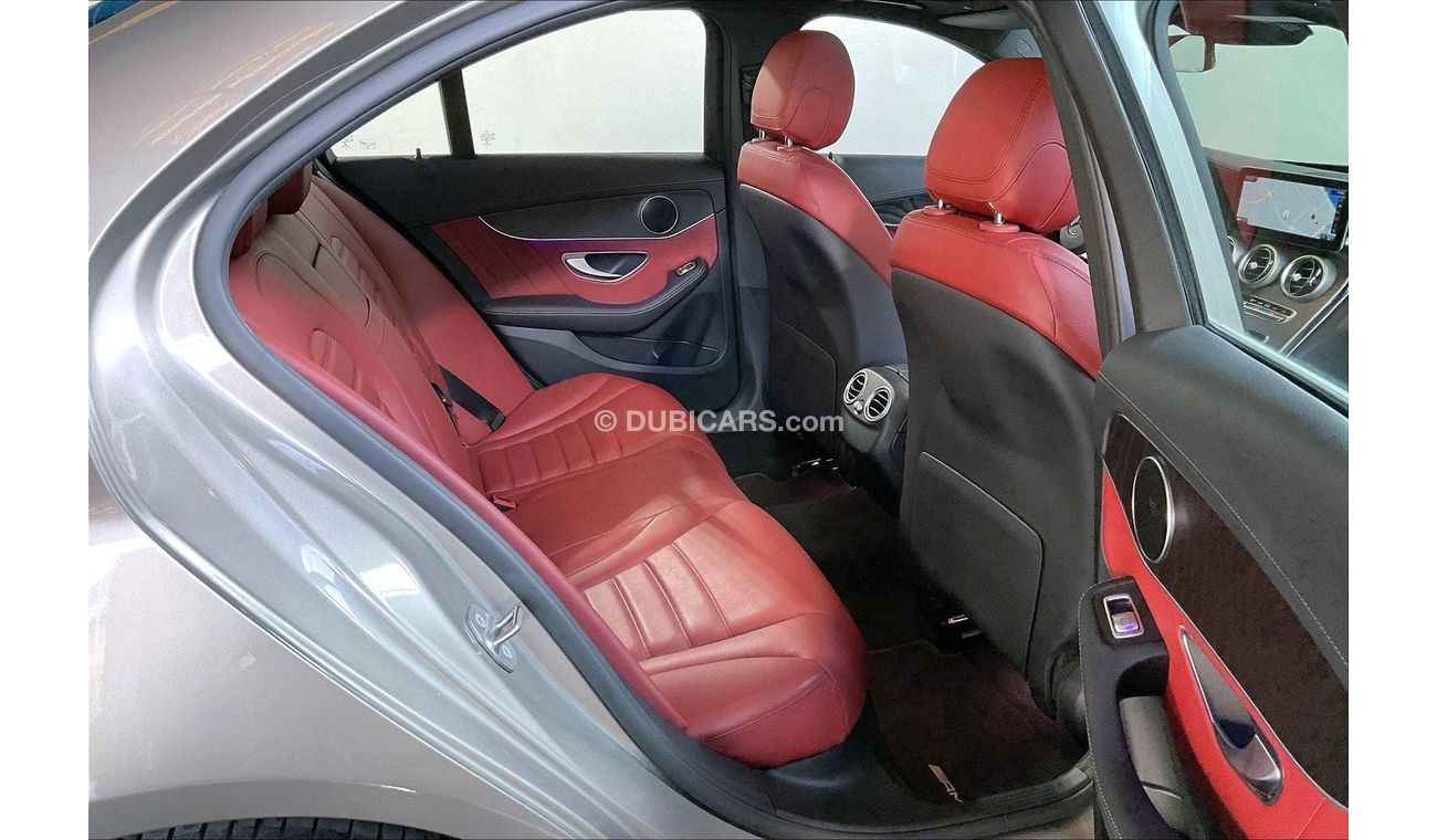 مرسيدس بنز C 200 Premium (AMG Line)