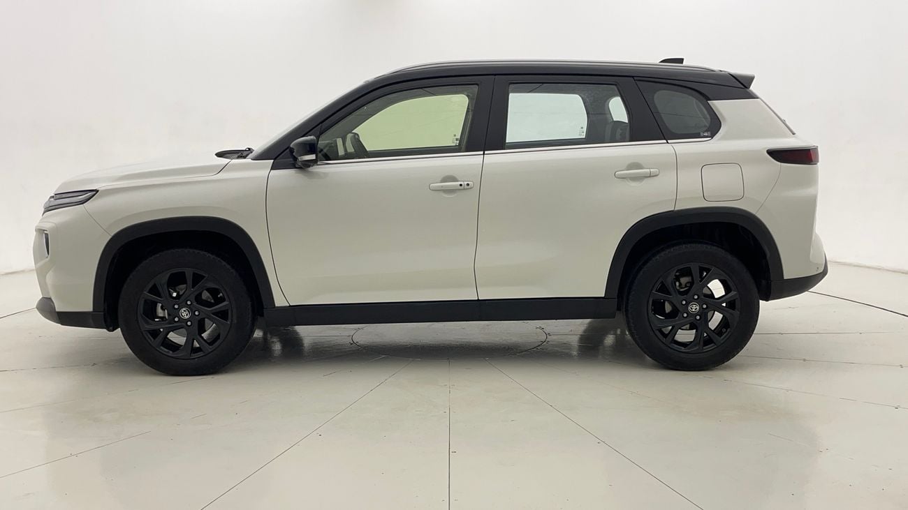 تويوتا أوربان كروزر GLX 1.5 | بدون دفعة مقدمة | اختبار القيادة في المنزل