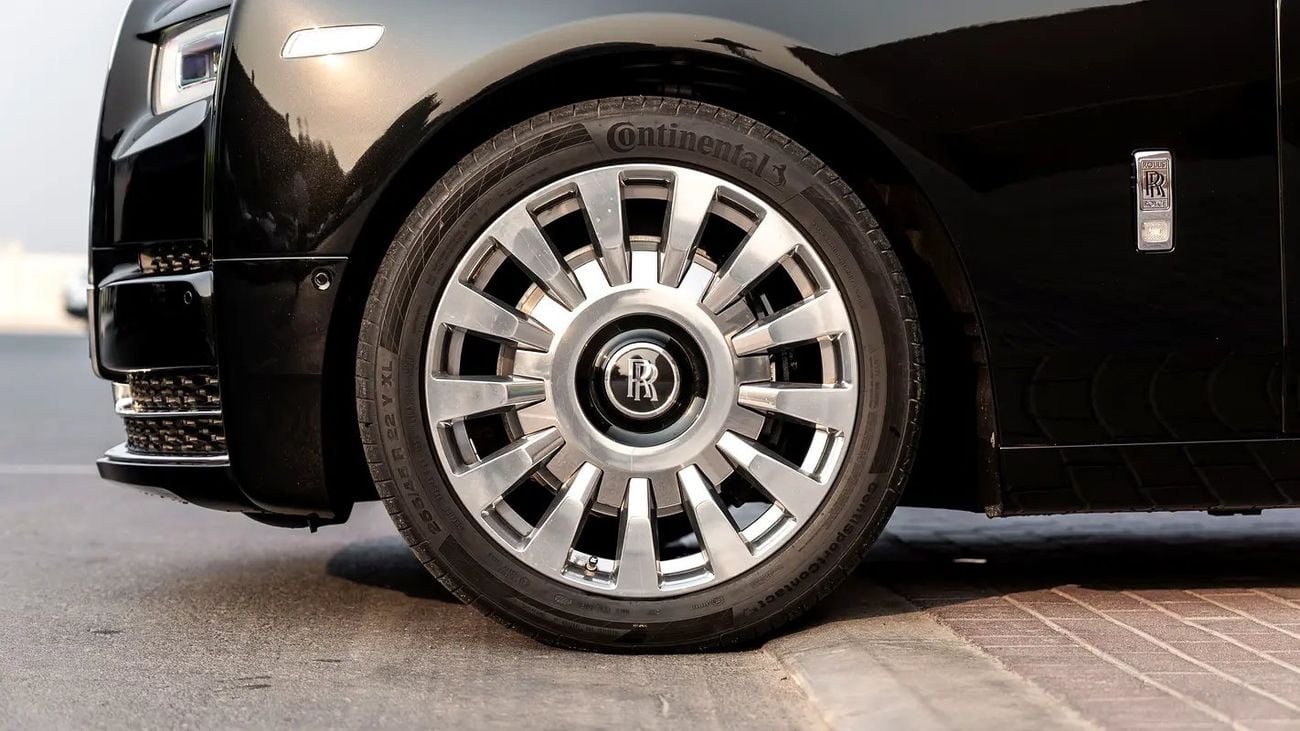 رولز رويس فانتوم GCC Specs | Very Low Mileage