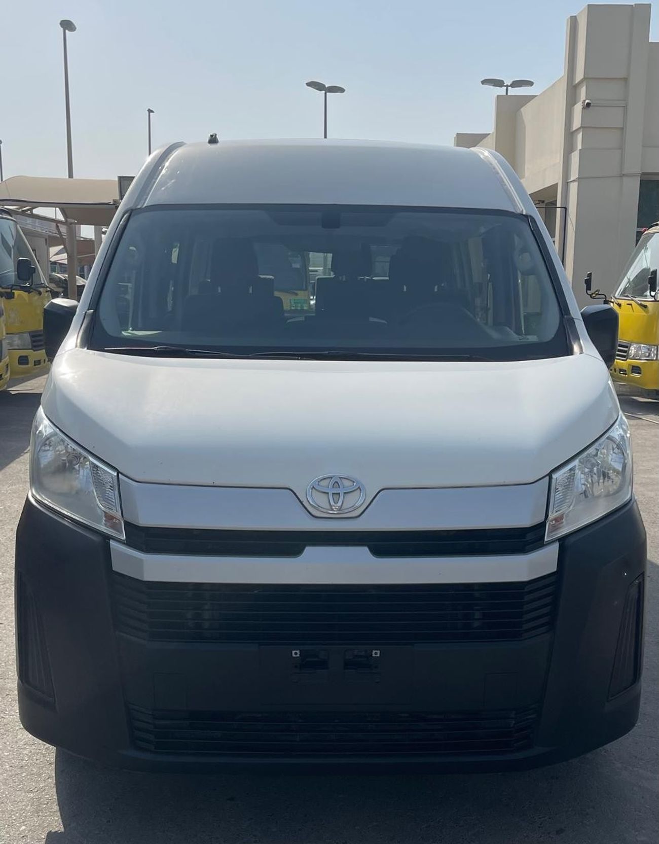 Toyota Hiace Commuter GL High Roof